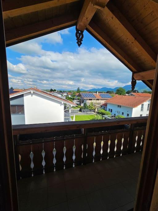 Apartamento Thronvomchiemgau Übersee Exterior foto