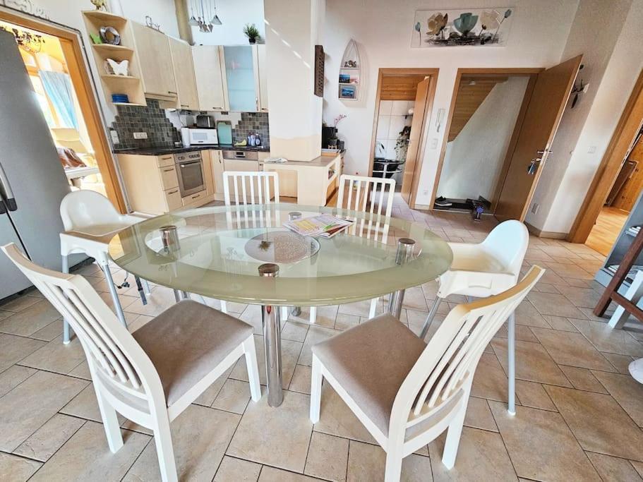 Apartamento Thronvomchiemgau Übersee Exterior foto